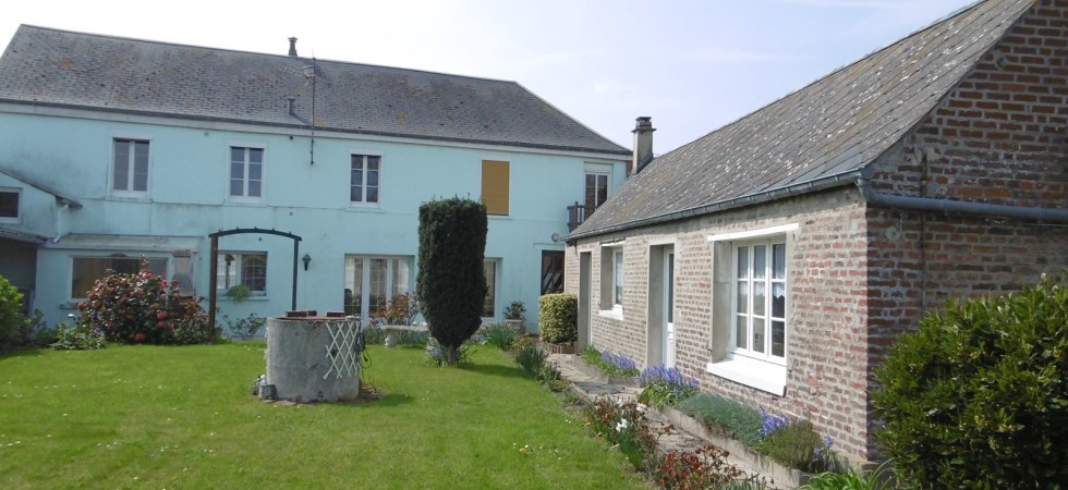 Grande maison avec gite, garage et jardin à Cayeux sur Mer Grande maison avec gite, garage et jardin à Cayeux sur Mer
