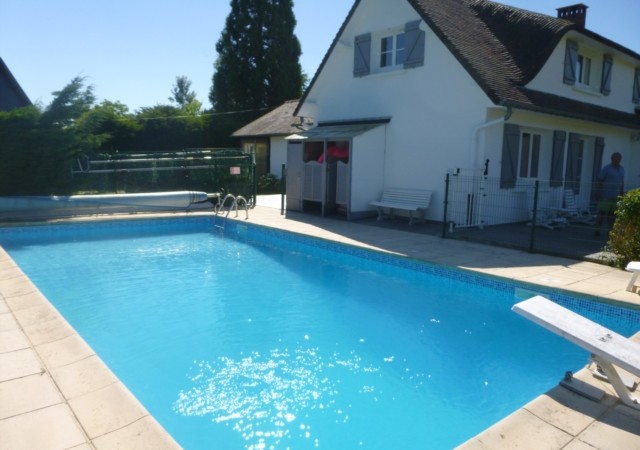 Propriété avec Piscine Vallée de la Bresle Propriété avec Piscine Vallée de la Bresle