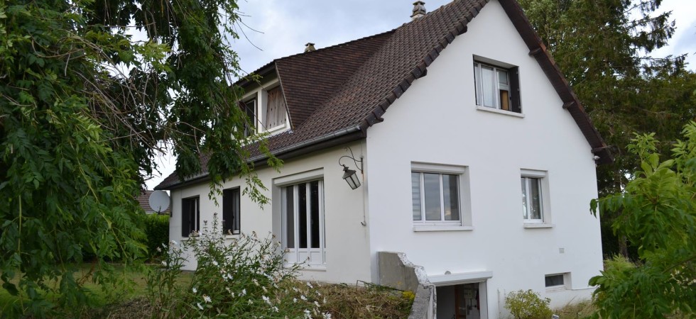 Maison de bourg -135 m²- Fontaine le Dun Maison de bourg -135 m²- Fontaine le Dun