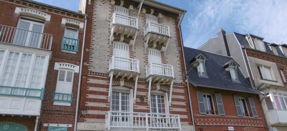 Appartement avec balcons à deux pas de la plage Appartement avec balcons à deux pas de la plage
