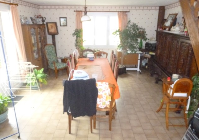Maison “type fermette” proche bourg tous commerces.. Maison “type fermette” proche bourg tous commerces..