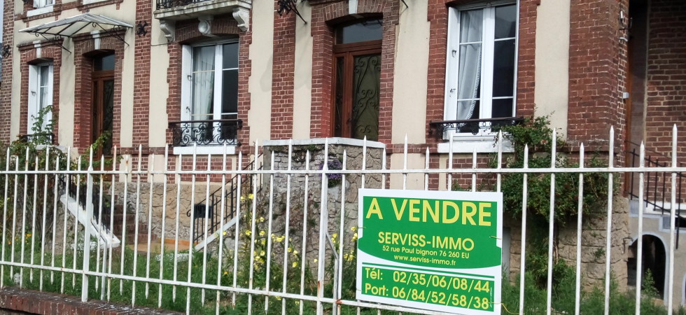 Maison proche centre ville de Neufchâtel-En-Bray Maison proche centre ville de Neufchâtel-En-Bray
