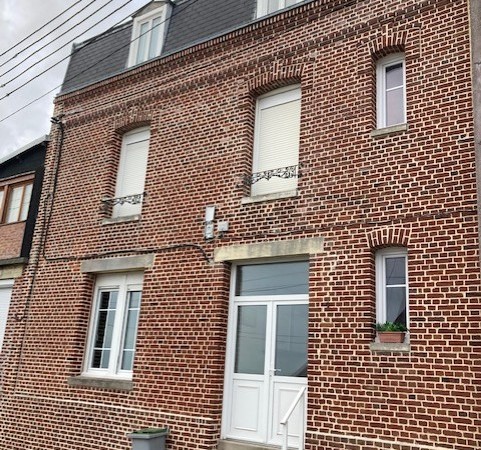 Beau F3 de 40m² avec cour fermée privative et Cave à vendre à Ault Beau F3 de 40m² avec cour fermée privative et Cave à vendre à Ault