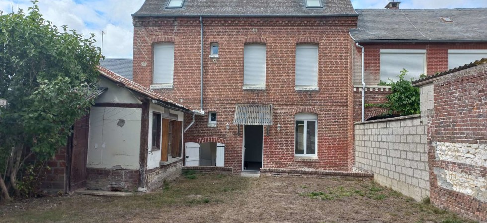 Jolie bâtisse en briques Zero travaux !!! Jolie bâtisse en briques Zero travaux !!!